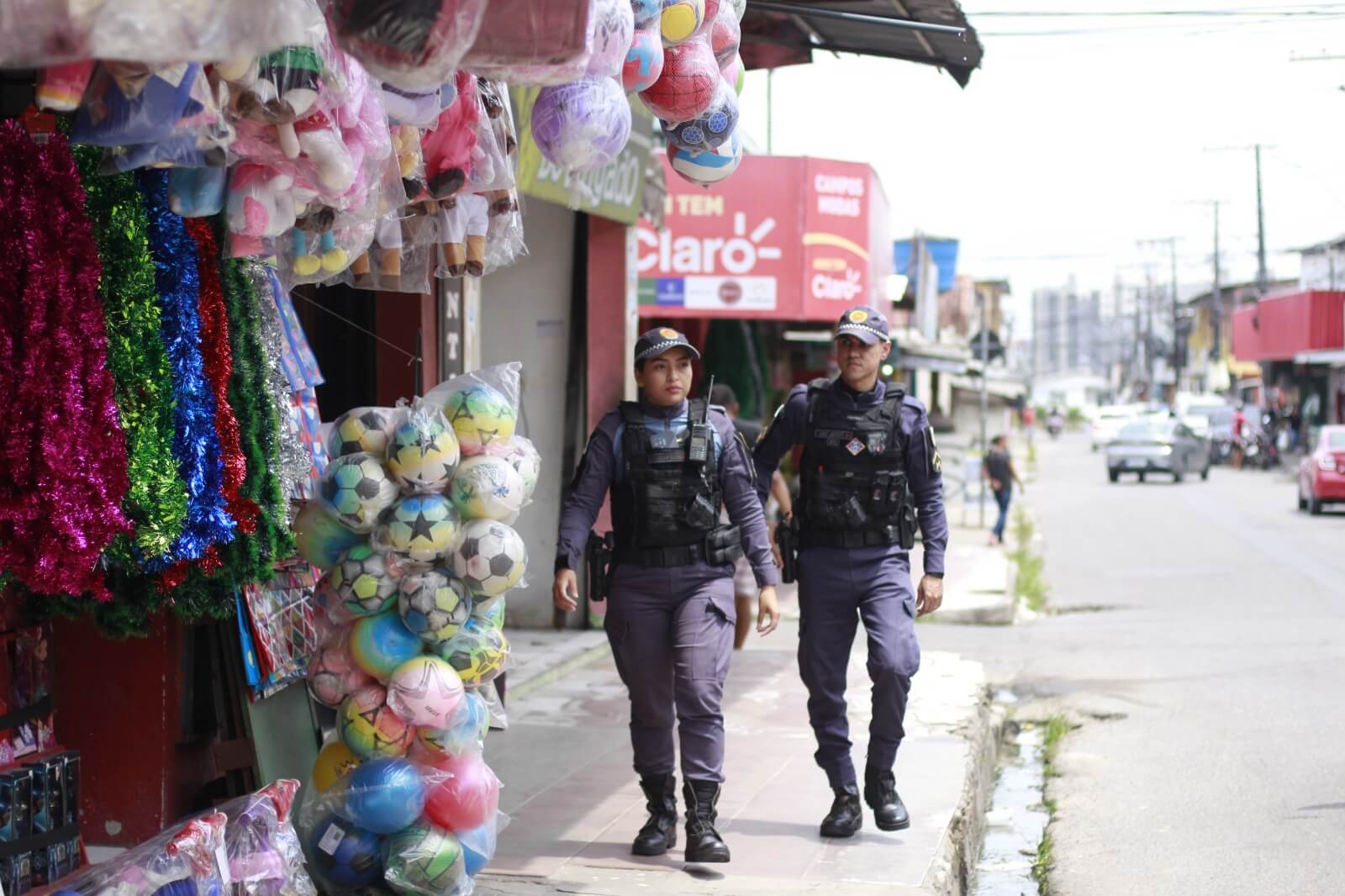 Manaus registra queda histórica de 62% em roubos a comércios. SSP-AM atribui resultado ao reforço do policiamento e ações de inteligência.