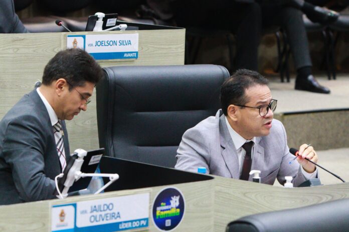 Câmara de Manaus aprova LOA 2026 com orçamento de R$ 12 bilhões e PPA que define diretrizes para os próximos quatro anos.