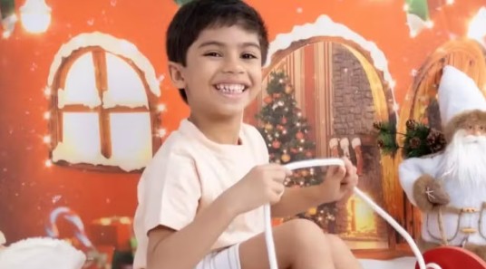 Pais de Benício denunciam que médica usava o celular enquanto o menino sofria após dose errada de adrenalina. Caso é investigado pela PC.