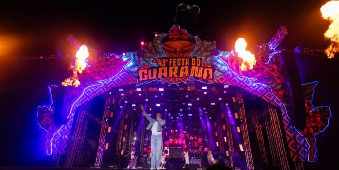 A Festa do Guaraná consolidou Maués como destino turístico em 2025. Com 97% de aprovação para retorno, o evento impulsiona a economia e a cultura do Amazonas.