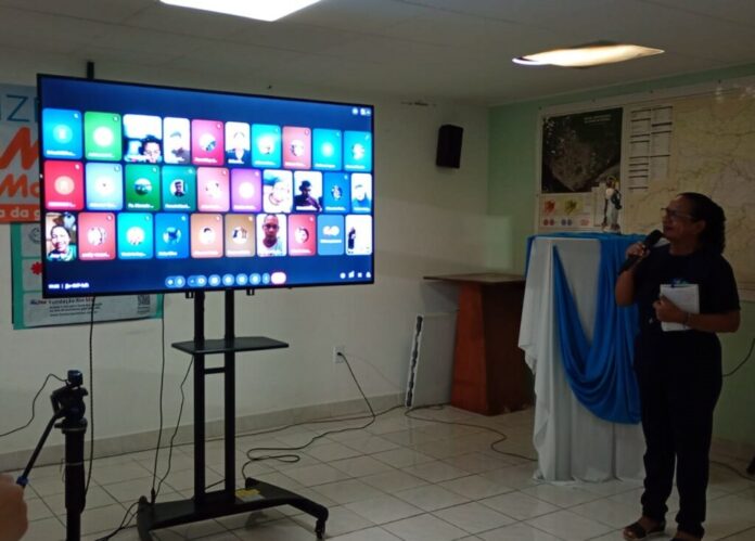 A Escola de Comunicadores iniciou as aulas em Manaus. Projeto gratuito da Fundação Rio Mar oferece formação híbrida em rádio e mídias sociais.