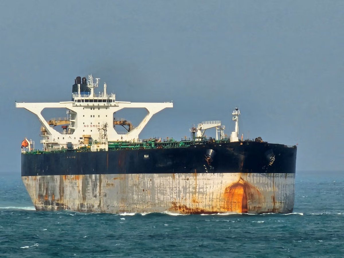 Forças dos EUA interceptam petroleiro sancionado no Atlântico após perseguição. Ação contra 