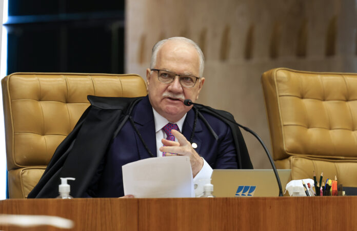 Fachin garante que intervirá no caso Banco Master se necessário. Presidente do STF comenta a polêmica com Dias Toffoli e promete não 