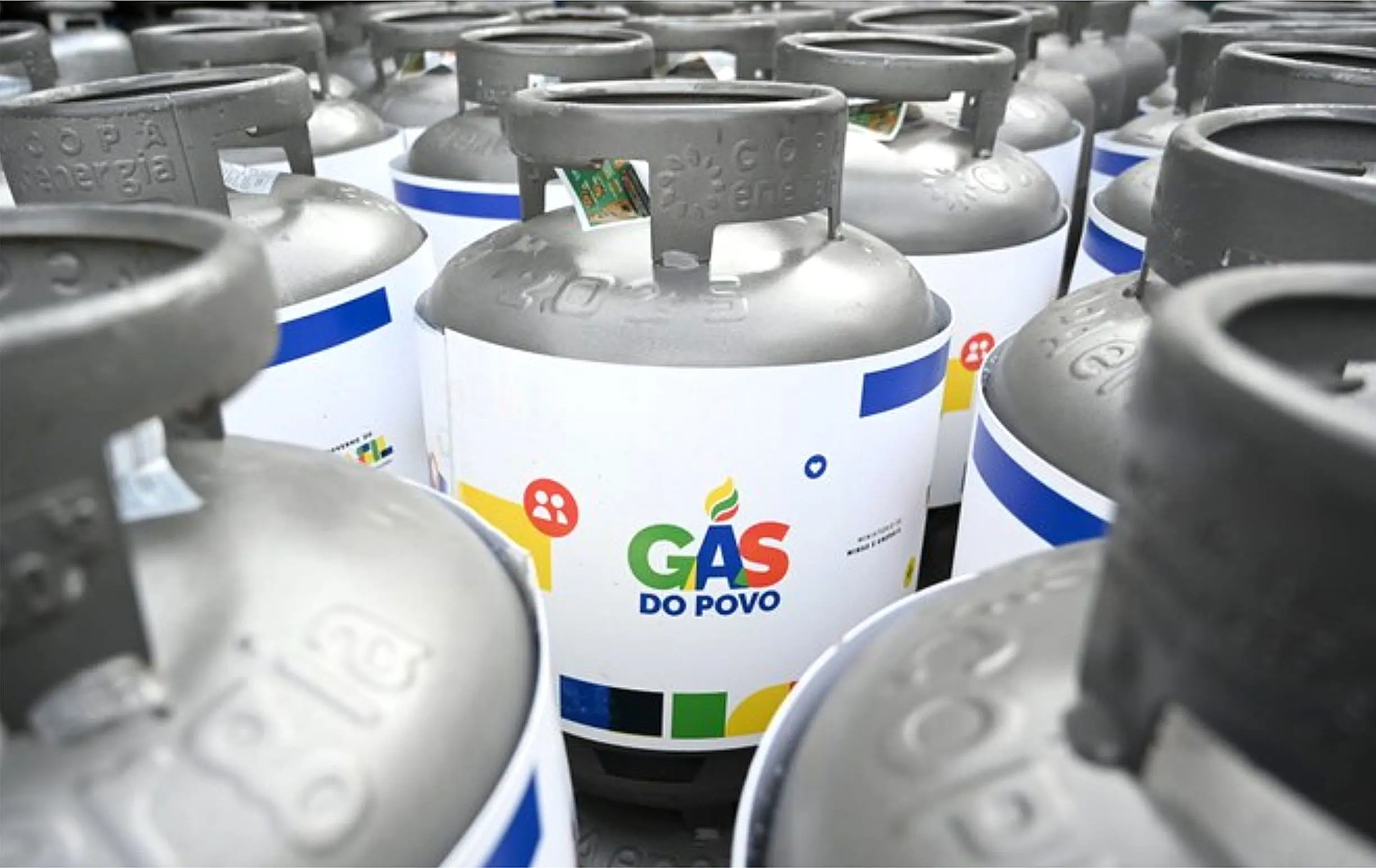 O Gás do Povo chega a todas as capitais hoje. Saiba quem tem direito, como consultar o benefício e onde realizar a recarga do botijão.