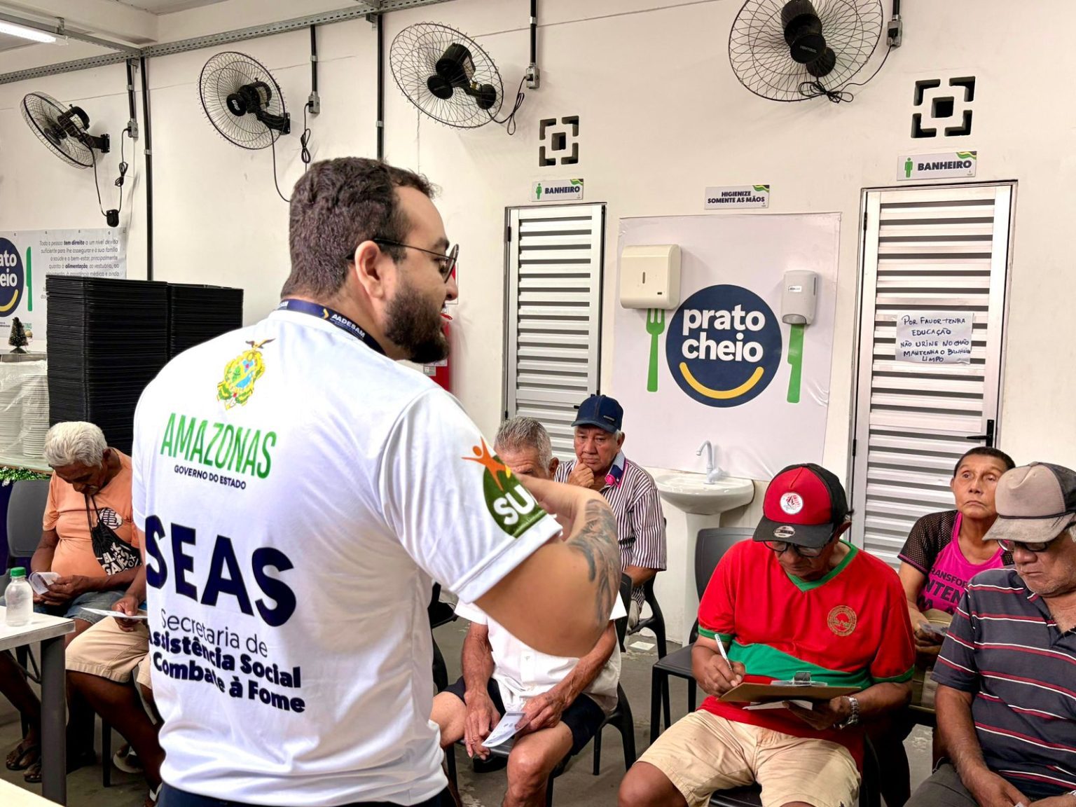 O programa Prato Cheio começou palestras sobre saúde mental e hanseníase.