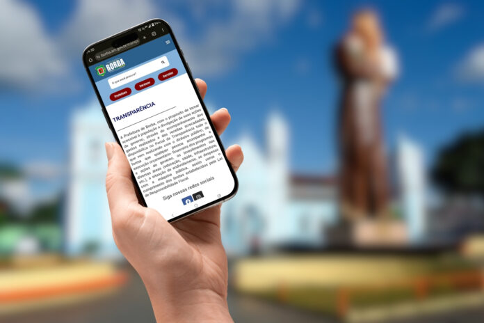 MPAM apura improbidade na Prefeitura de Borba devido à desatualização do Portal da Transparência. Prefeito tem 10 dias para prestar esclarecimentos.