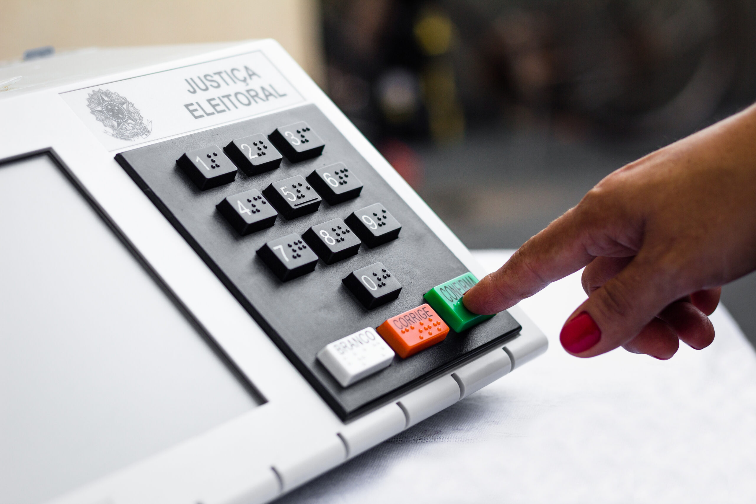 MPE cria grupo para combater a infiltração de facções criminosas nas eleições e reforça fiscalização contra abusos e irregularidades eleitorais.