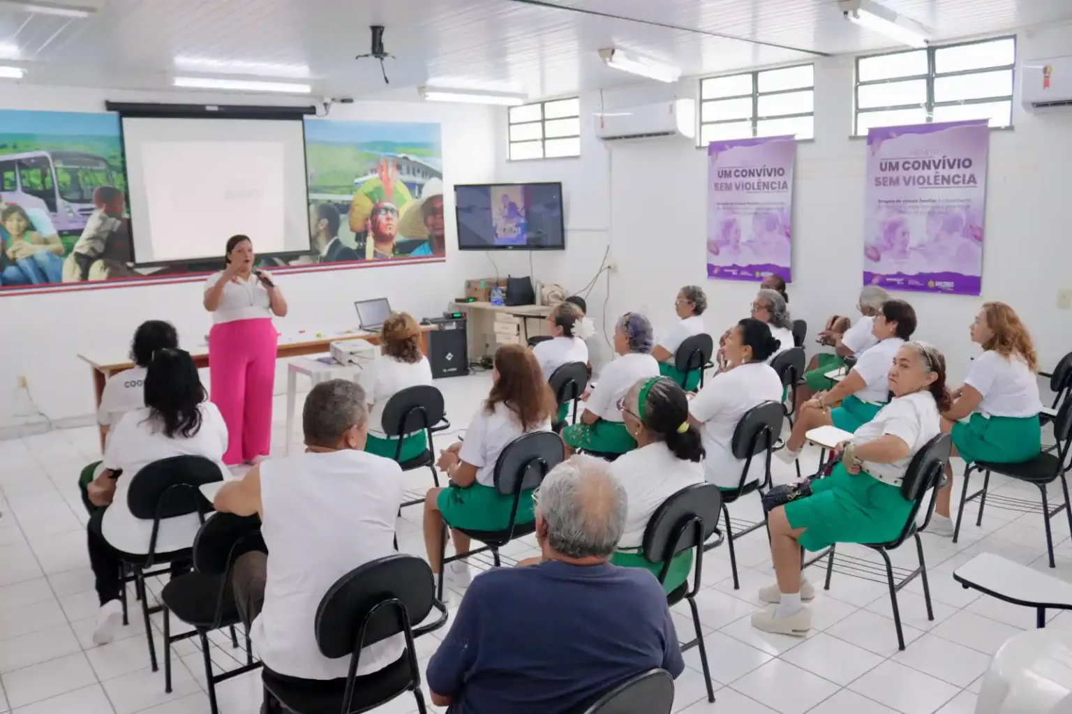 Governo do Amazonas inicia campanha Janeiro Branco com foco na saúde mental. Confira a programação da Sejusc para promover o bem-estar e equilíbrio emocional.