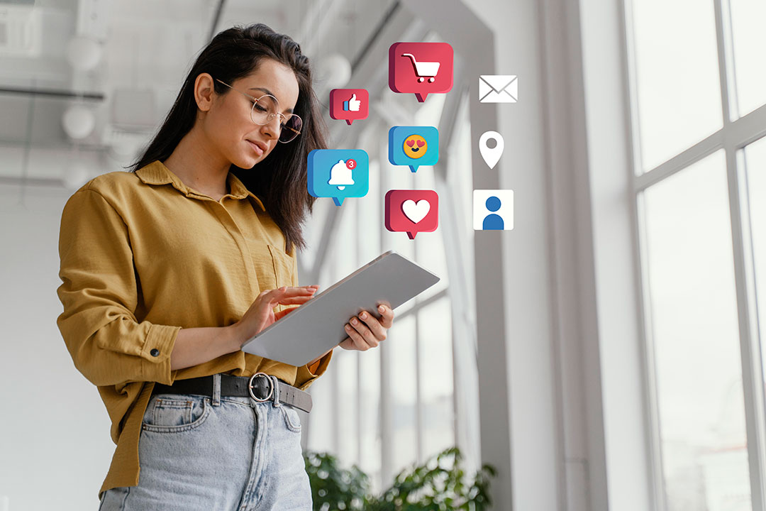 O mercado digital cresce 24% em janeiro com a busca por cursos e saúde.