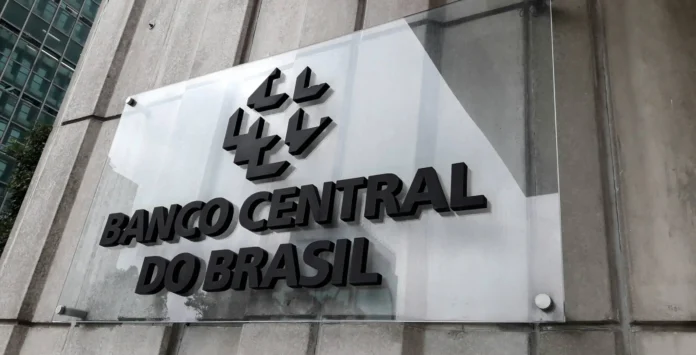 O Banco Central fechou 2025 com prejuízo de R$ 119,97 bilhões devido à queda do dólar.