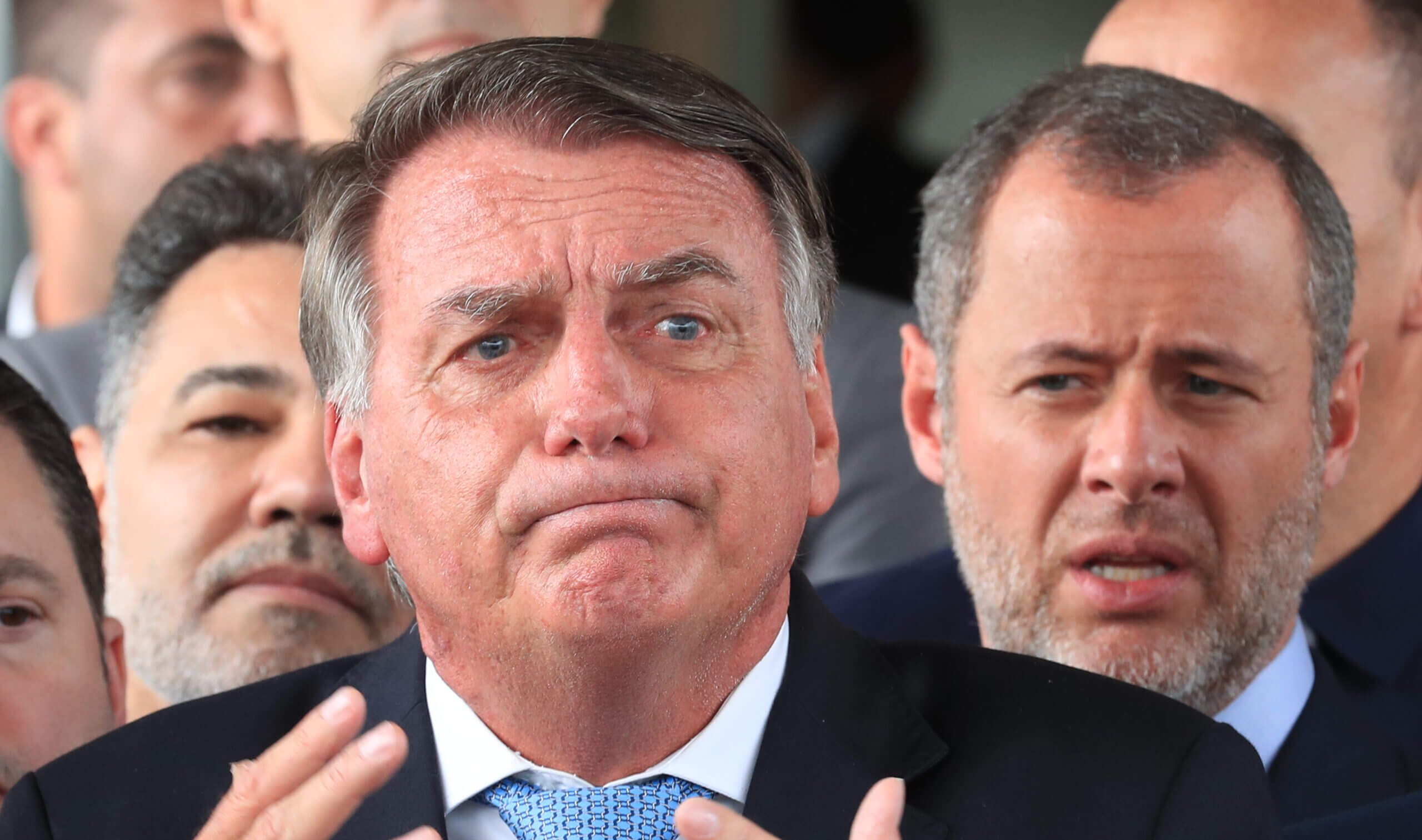 Decisões de Bolsonaro nas eleições em São Paulo, DF e SC estão moldando as chapas do PL e os impasses com governadores e aliados.