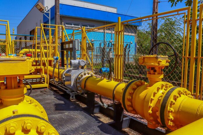 A Cigás investe 286 milhões em gás natural no Amazonas para ampliar a rede de distribuição e alcançar 50 mil clientes até 2030. Veja os detalhes do plano.