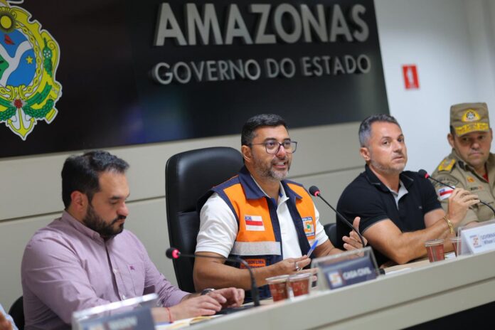 Cheia de 2026 no Amazonas leva governo a antecipar ações de apoio, saúde e assistência para municípios e comunidades ribeirinhas.