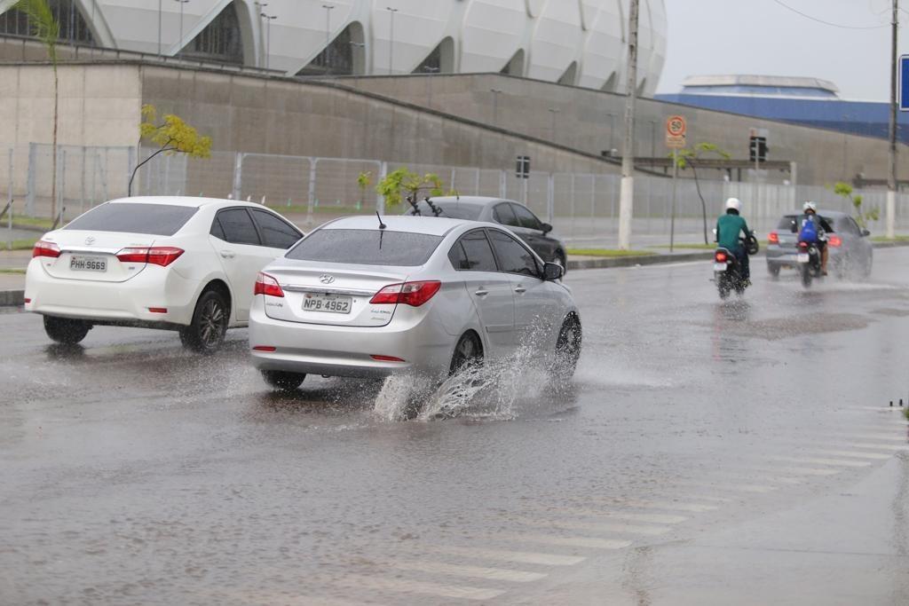 A Prefeitura de Manaus emitiu um alerta severo para risco de alagamento nesta segunda (16).
