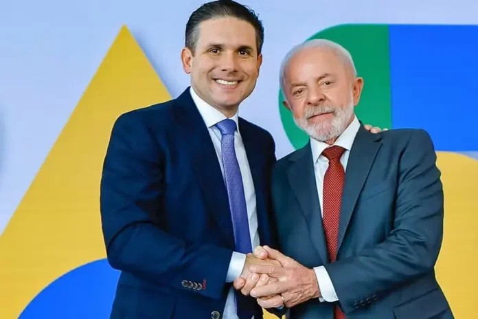 O presidente Lula realiza jantar com deputados federais nesta quarta para fortalecer base e alinhar pautas com Hugo Motta em Brasília.