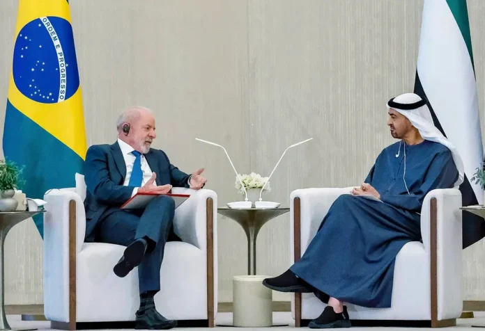 O acordo Mercosul com os Emirados Árabes entrou em nova fase após reunião entre Lula e o xeique Mohammed bin Zayed.