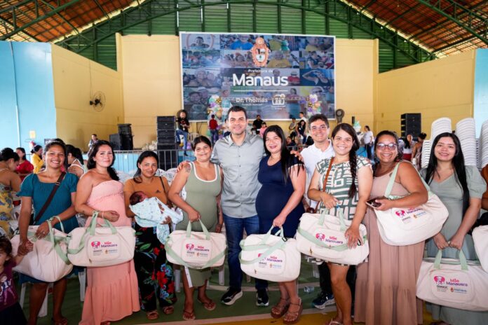 O programa Mãe Manauara entregou 400 kits maternidade para gestantes nesta quarta-feira. Confira os itens inclusos e os planos de expansão do projeto em 2026.