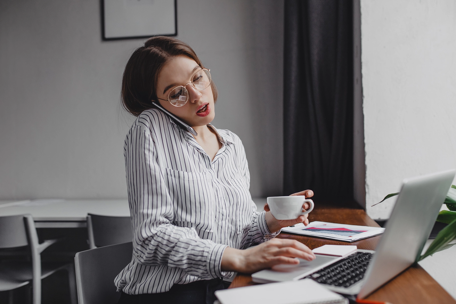 Saiba como o desligamento psicológico do trabalho é essencial para o equilíbrio real e veja dicas práticas para o seu cérebro descansar de verdade.