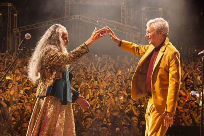 Caetano e Bethânia vencem o Grammy 2026 na categoria Melhor Álbum de Música Global. Confira os detalhes da premiação e do disco gravado ao vivo durante a turnê.