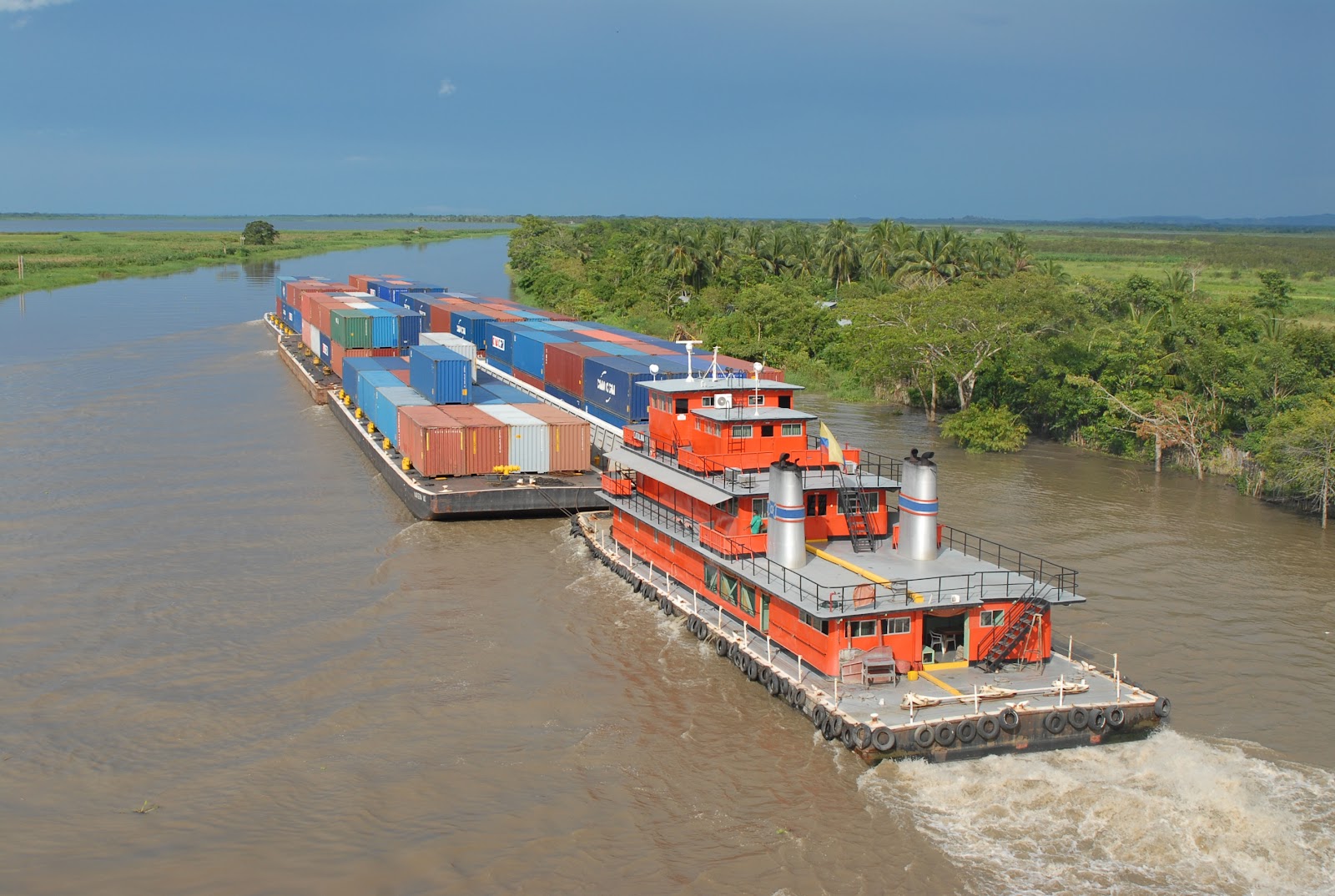 O governo decidiu revogar o decreto de concessão de hidrovias na Amazônia após pressão de comunidades.