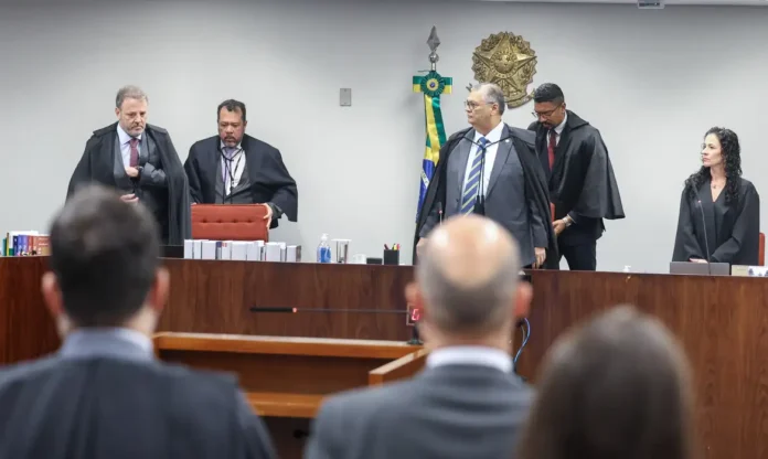 STF condena por unanimidade envolvidos no Caso Marielle e impõe 76 anos aos irmãos Brazão pelo assassinato de Marielle e Anderson.