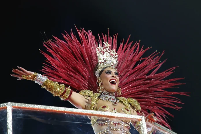 A Unidos do Viradouro vence o Carnaval Rio 2026. Confira os detalhes da apuração, o enredo sobre Mestre Ciça e a data do Desfile das Campeãs.