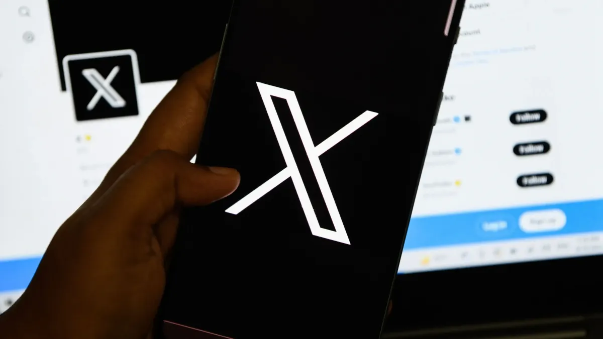 O X apresenta instabilidade nesta segunda-feira (16). Confira os detalhes sobre as falhas no acesso e o volume de reclamações no Downdetector.
