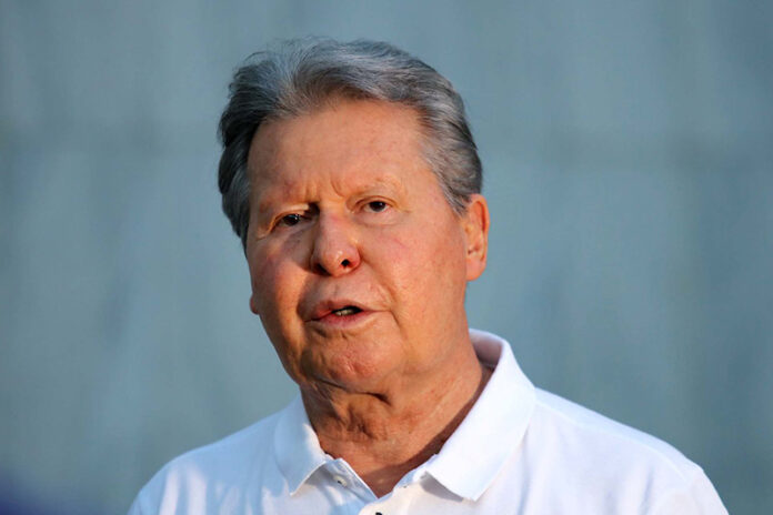 Arthur Neto oficializa filiação ao MDB, declara apoio a Omar Aziz e destaca a importância do diálogo para o futuro político do Amazonas em evento em Manaus.