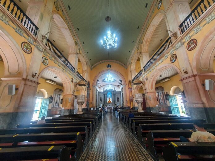 Confira a programação da Semana Santa em Manaus 2026 na Catedral. Horários de missas, procissão do Senhor Morto e ritos da Páscoa no Centro.