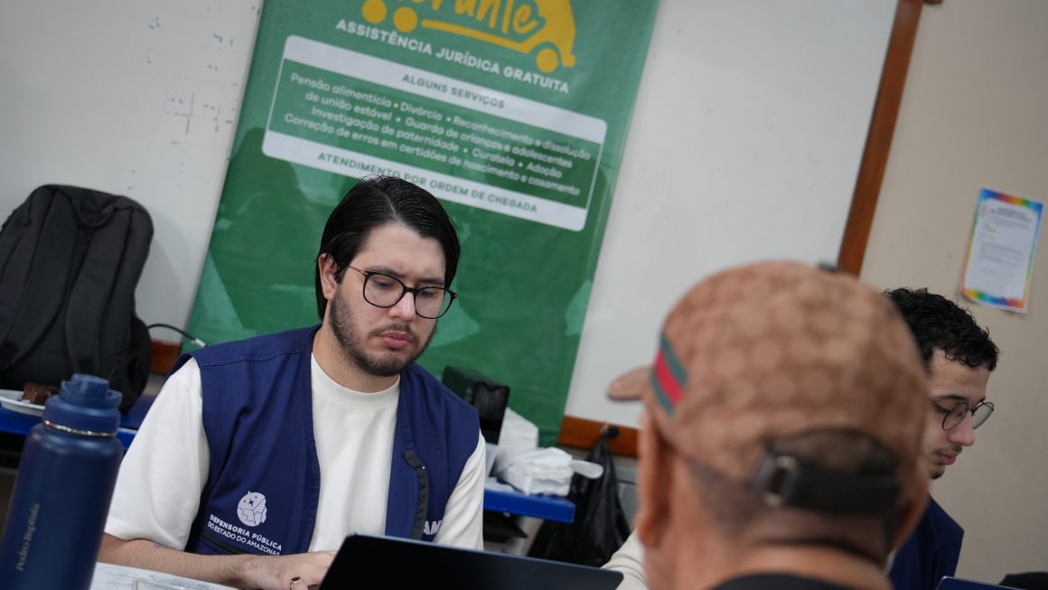A Defensoria Itinerante leva atendimento jurídico gratuito a Iranduba nesta sexta. Saiba como obter orientações sobre divórcio, guarda e registros civis.