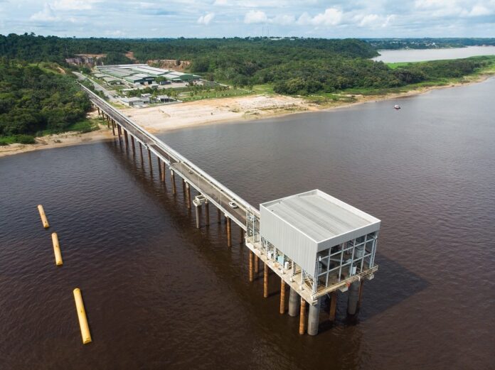 Falta de água em Manaus pode afetar mais de 30 bairros até segunda (9) após pane elétrica em estação de tratamento na Ponta das Lajes.