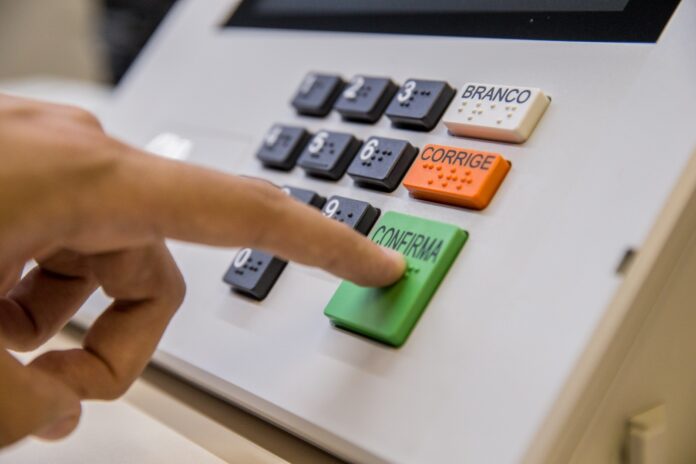 Janela partidária 2026 termina em 3 de abril e intensifica trocas de partidos e articulações políticas para as eleições gerais.