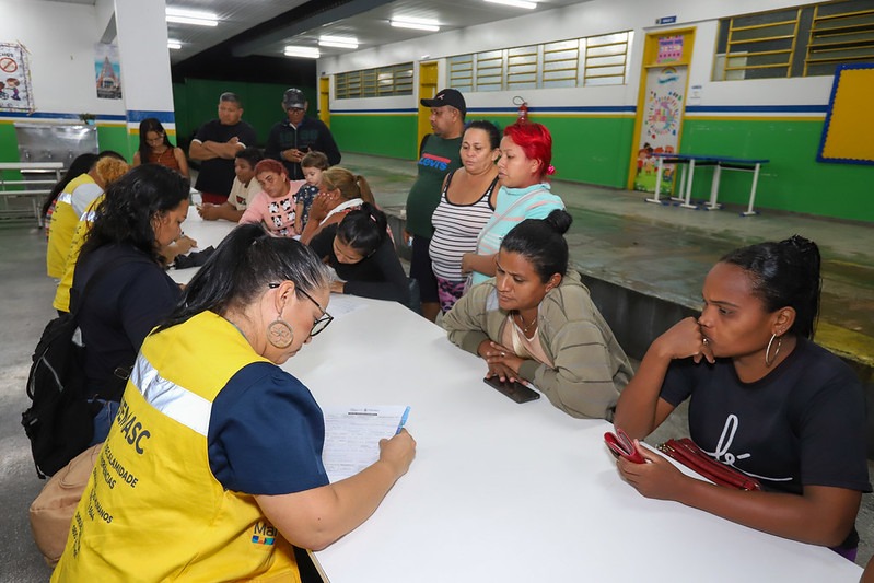 Prefeitura de Manaus atua em força tarefa para apoiar famílias e reduzir danos da maior chuva em Manaus desde 2020.