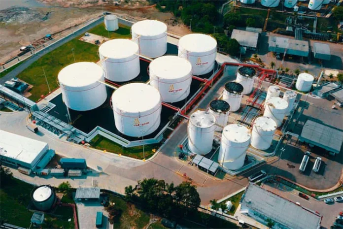 Refinaria da Amazônia anuncia redução de R$ 0,35 no preço da gasolina para distribuidoras.