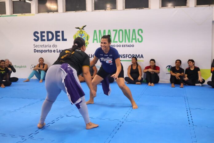 Participe do curso de defesa pessoal feminina em Manaus. O Governo do Amazonas oferece 200 vagas gratuitas para mulheres a partir de 12 anos.