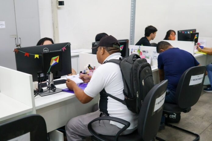 O Sine Amazonas anuncia 309 vagas de emprego para esta segunda-feira (02/03). Confira os locais de atendimento