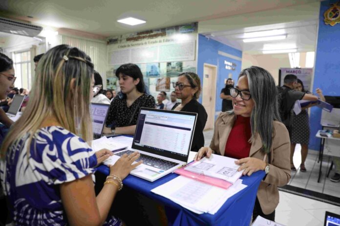 A Seduc-AM anunciou a convocação de 169 aprovados no PSS SEDUC AM. Confira prazos para o sistema admissional e documentos necessários para a capital e interior.