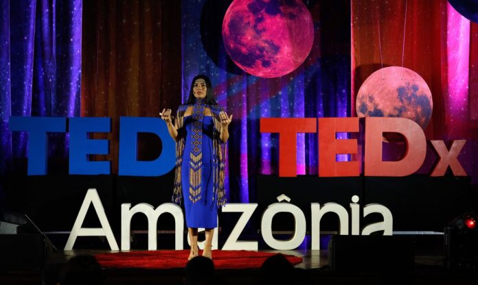 O TEDxAmazônia 2026 será realizado no Equador, integrando os Andes e a floresta tropical para debater soluções globais contra a crise climática.