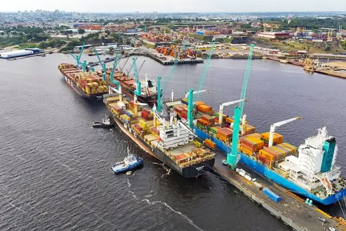 A TranspoAmazônia 2026 reúne especialistas em Manaus para debater logística, cabotagem e os efeitos da geopolítica mundial na economia da Região Norte.