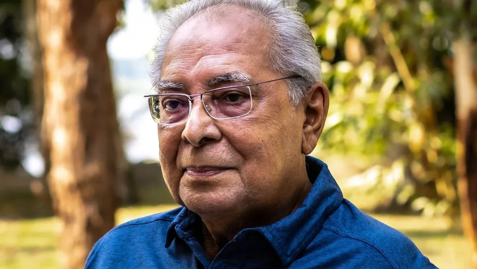 O Troféu Amazonino Mendes celebrou em 2025 os destaques do Amazonas e projetos da UEA, unindo legado político e inovação acadêmica em uma cerimônia histórica.