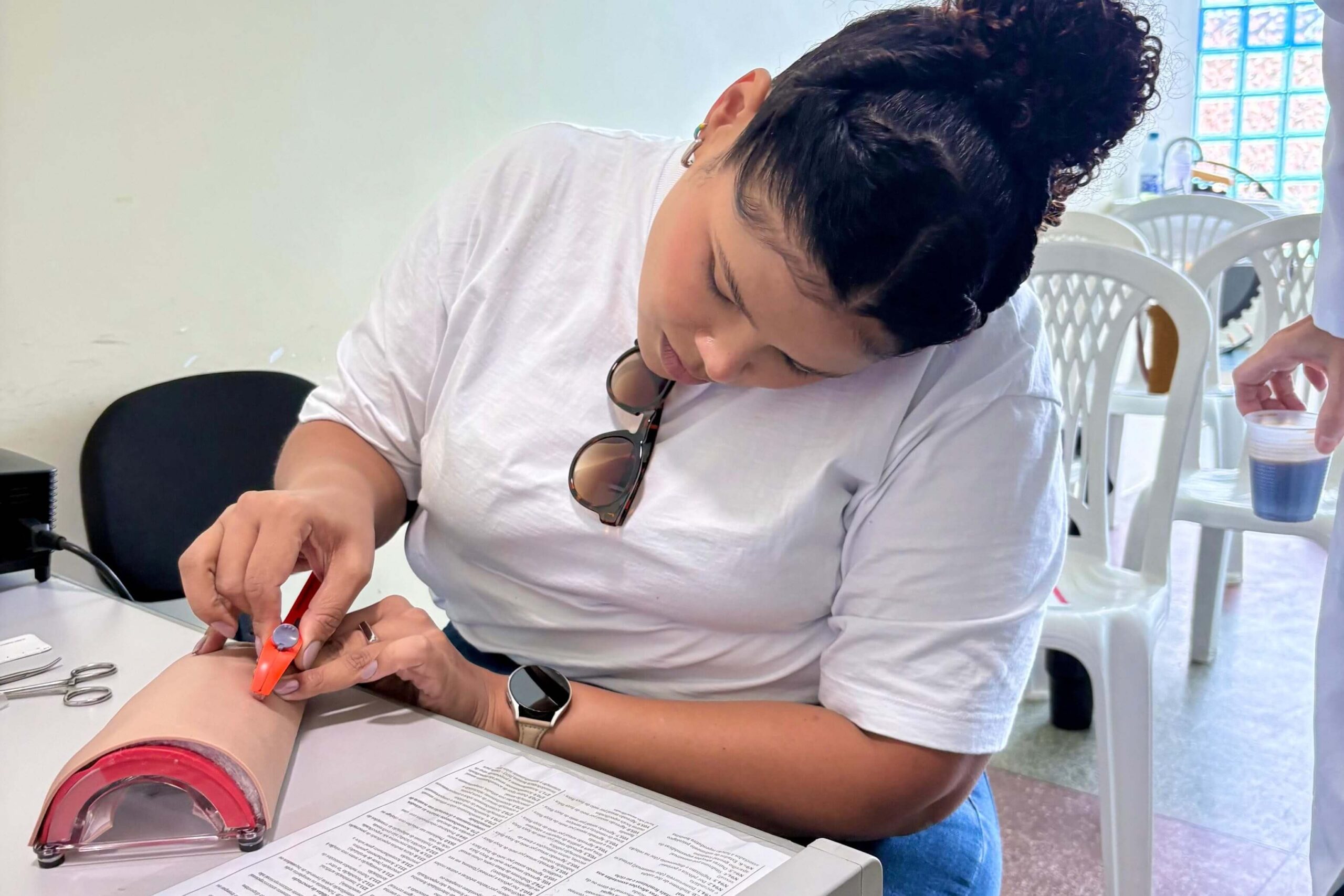 Prefeitura de Manaus amplia oferta do implante contraceptivo na rede municipal.