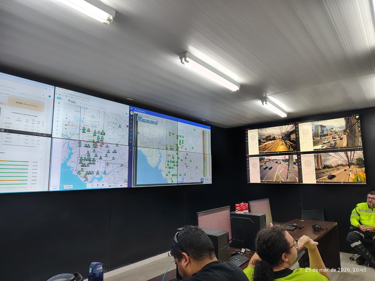 Descubra como o IMMU utiliza tecnologia de ponta para monitorar o trânsito de Manaus em tempo real, garantindo mais fluidez e segurança para a capital.