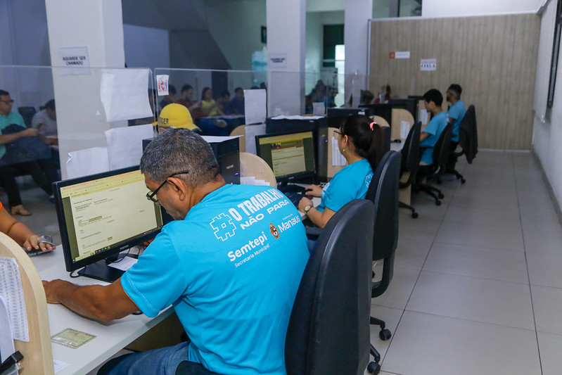 O Sine Manaus disponibiliza 396 vagas de emprego para diversos setores nesta quarta-feira.