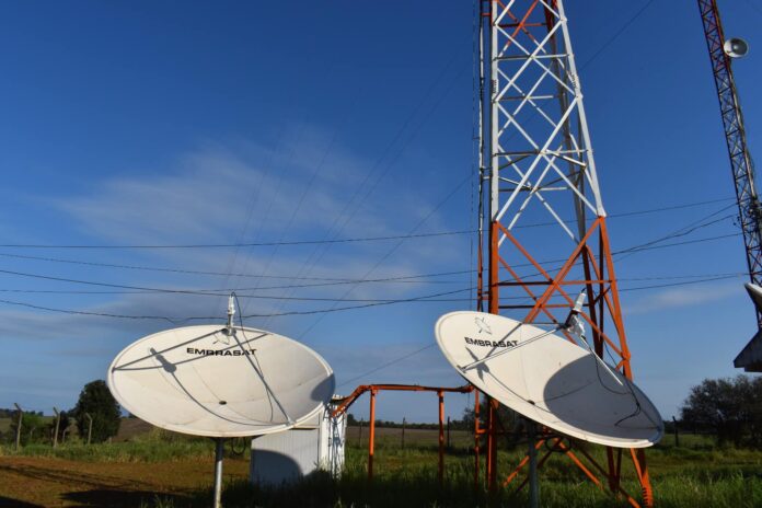 O Amazonas leva TV digital a regiões isoladas com o Programa Brasil Digital. Veja as cidades beneficiadas e os canais gratuitos disponíveis agora.