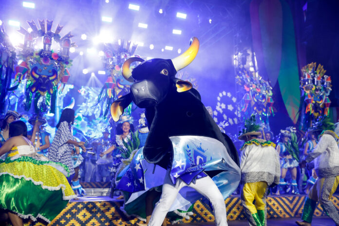 Caprichoso estreia no Ensaio dos Bumbás 2026 em Manaus com festa gratuita, atrações musicais e celebração da cultura amazonense.