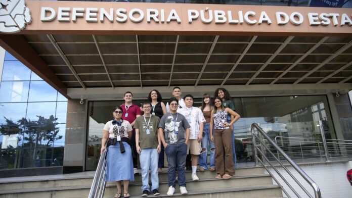 A DPE AM abre vagas de estágio para estudantes autistas no projeto Nosso Coração também é Azul.
