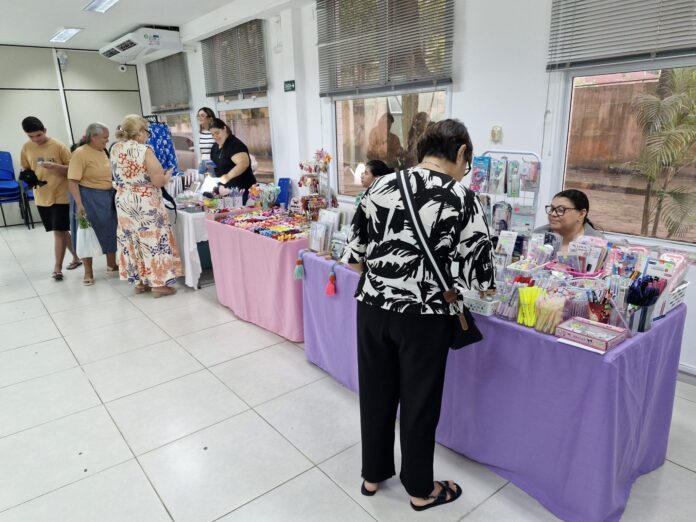 A Feirinha da Manausprev oferece emissão de credencial de estacionamento, Tarifa Social de água e serviços de cidadania na segunda-feira, 27/04, em Manaus.