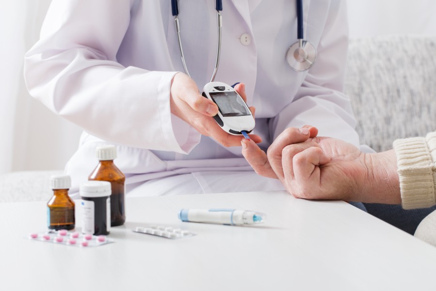 Membrana amniótica no SUS passa a tratar diabetes e doenças oculares, beneficiando mais de 860 mil pacientes por ano no Brasil.
