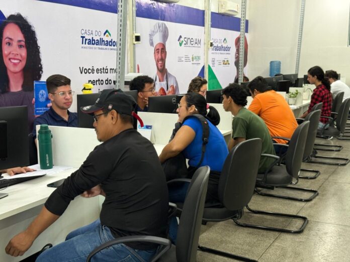 O Sine Amazonas disponibiliza 343 vagas de emprego para esta quinta-feira (16/04). Confira documentos, horários e onde encontrar as agências em Manaus.