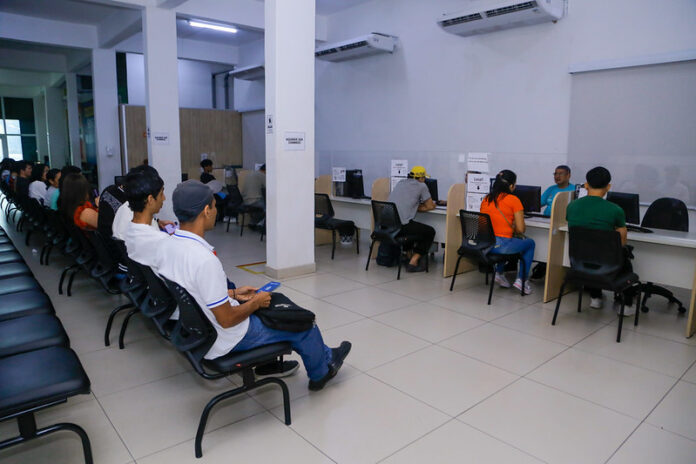 O Sine Manaus oferta 392 vagas de emprego nesta terça-feira, 14/4. Confira os requisitos, documentos e locais para garantir sua oportunidade de trabalh